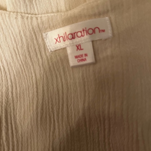 Xhilartion Embroidered White Sleeveless Top size xlarge - Picture 3 of 7